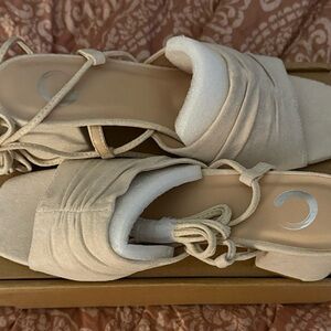 Journee Collection Cream Heeled 7 1/2 Sandals